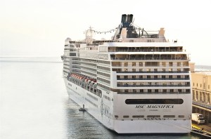 Ship_MSC_Magnifica 