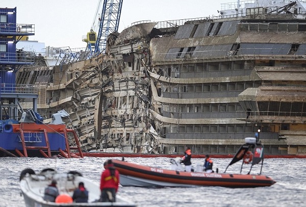 Costa-Concordia-Starboard