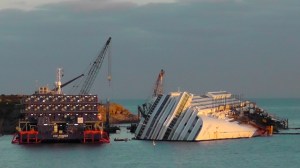 Costa-Concordia-Wreckage