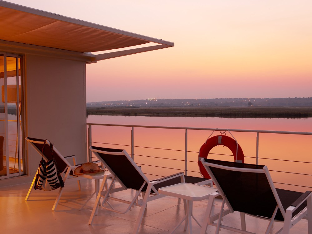 zambezi-queen-balcony