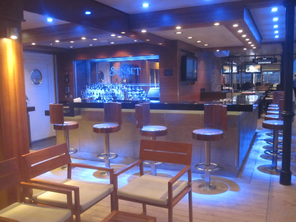 Waterfront-Norwegian-Getaway