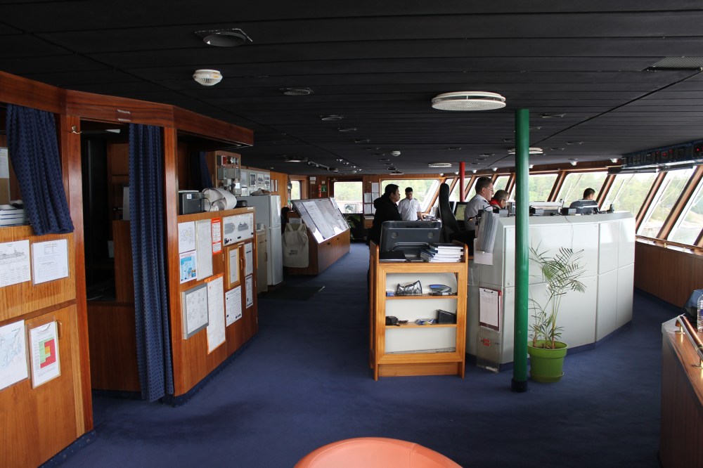 Fred Olsen Cruise Lines Braemar Bridge and Captain