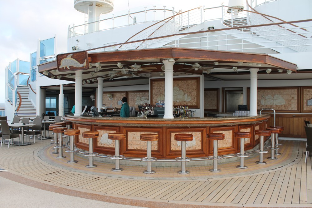 Tradewinds Bar Emerald Princess