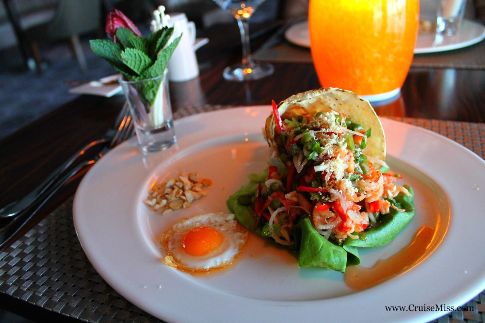 Crayfish (other ingredients) inside a rolled popadom, with a quails egg and nuts - it was something new for me and I enjoyed it very much, but it was quite spicy! East to West