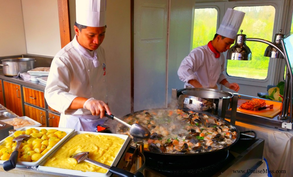 A peek at the Seafood BBQ