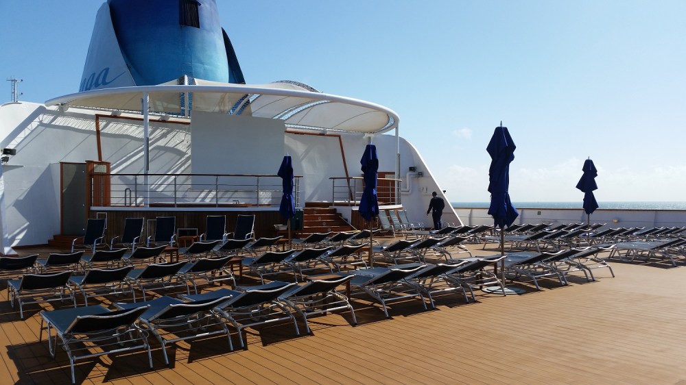 SagaSapphireSunDeck