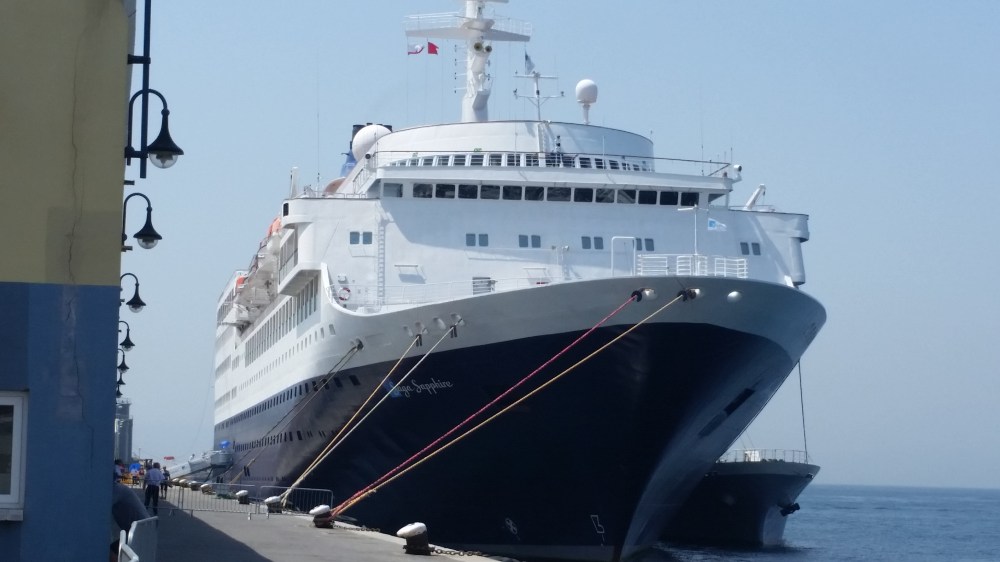 Saga-Sapphire-Docked