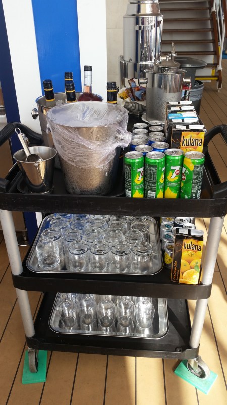 Saga-Sapphire-Drinks