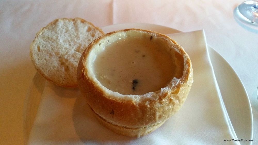 MushroomSoupBunCrystalCruisesPrego