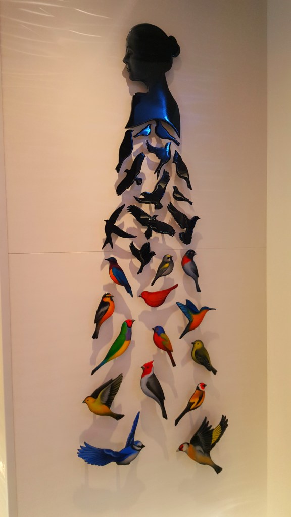 Artwork-Ovation-of-the-sea