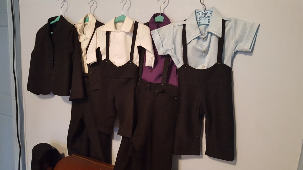 Amish-Boys-Outfits
