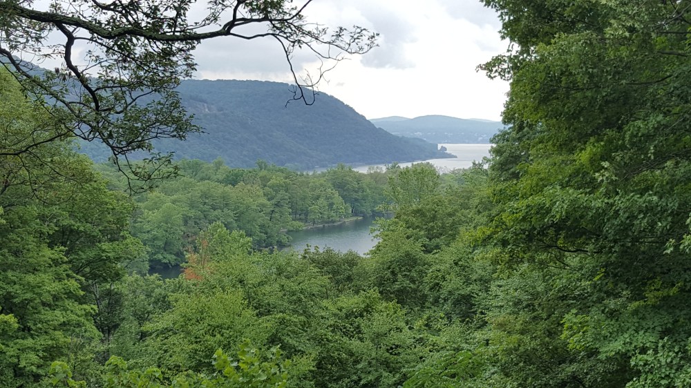 View-From-Bear-Mountain-Overlook-Lodge