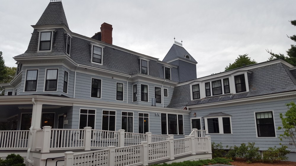 Inn-At-Hastings-Park