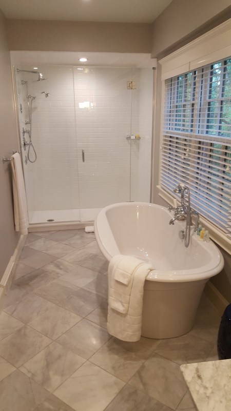 Inn-At-Hastings-Park