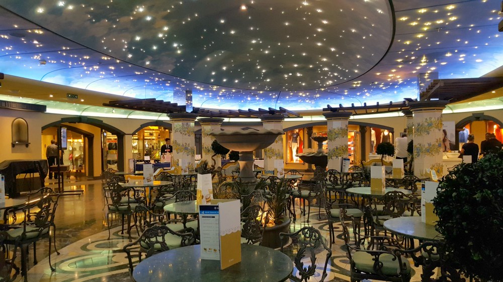 la-piazzetta-msc-splendida